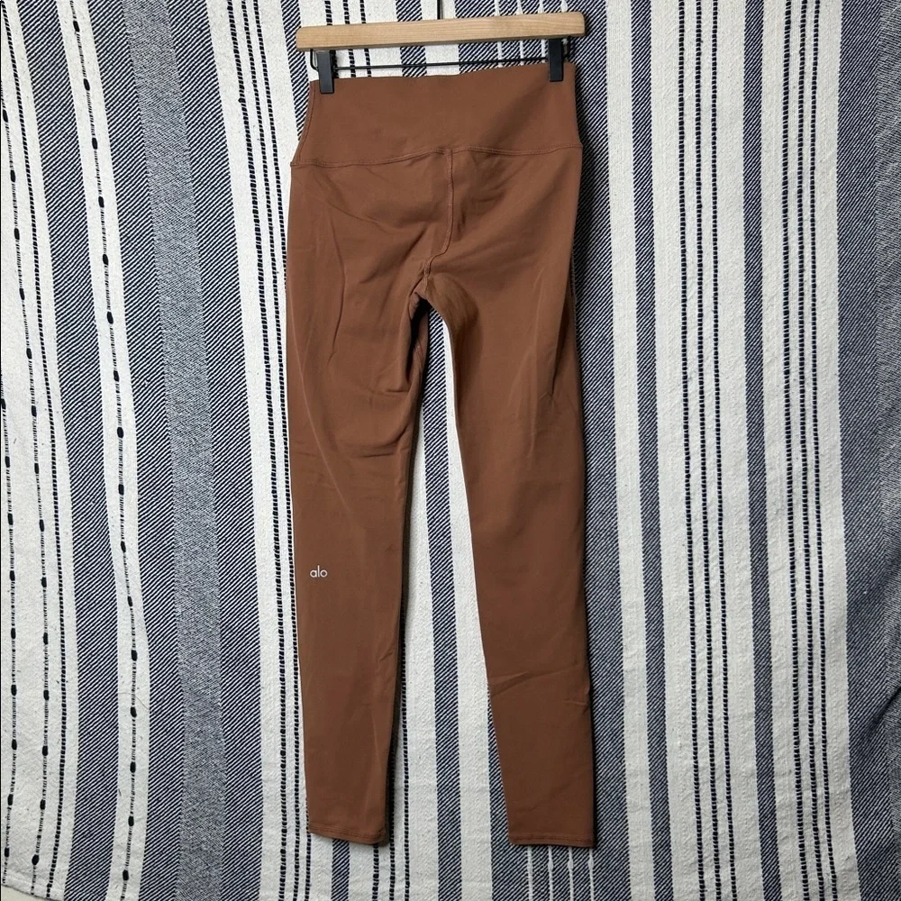 ALO Yoga size excellent